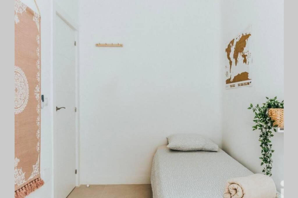Ar@Ngo House Center Apartment Malaga Bagian luar foto
